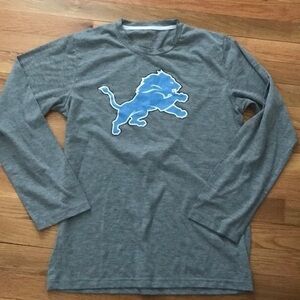 Woman’s NFL Shirt
